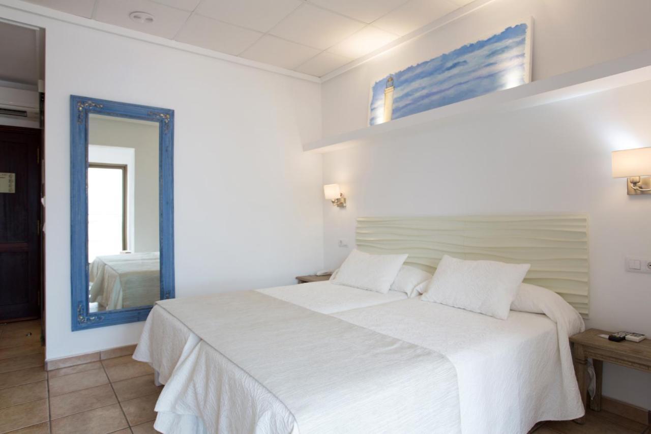Hotel Bahia La Savina  Exteriér fotografie